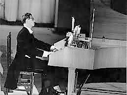 téléchargement.jpg andr concert